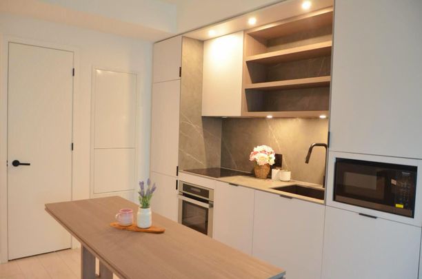 For Lease - 55 Charles Street Unit# #3209, Toronto, Ontario - Photo 1