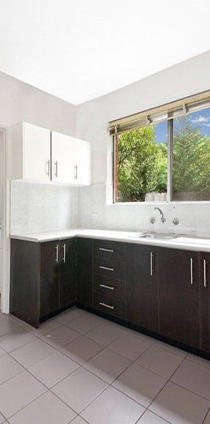 Renovated Two Bedroom Apartment - Photo 1