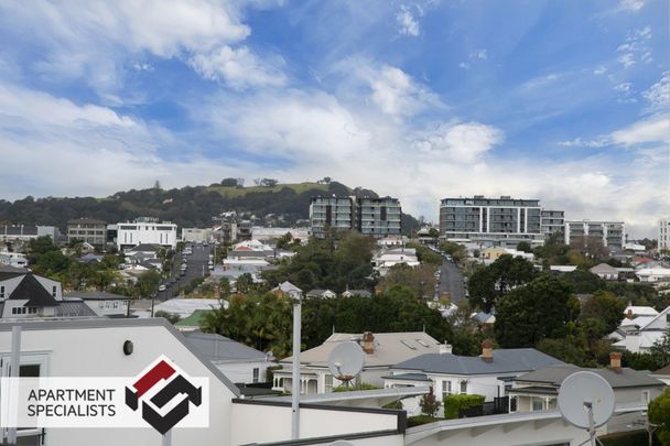 Ponsonby Penthouse Apartment - Photo 1