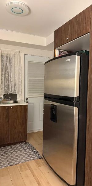 4 1/2 à louer complètement rénové à Parc-Extension - Photo 1