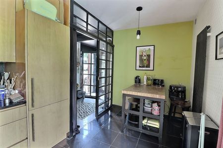 Location maison 8 pièces, 170.00m², Le Mesnil-le-Roi - Photo 2