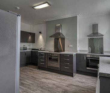 1 bedroom in a house share to rent - Photo 6