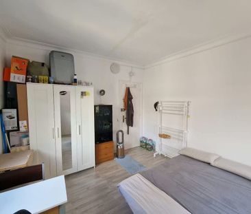 Carrer de la Creu dels Molers, Barcelona, Catalonia 08004 - Photo 5