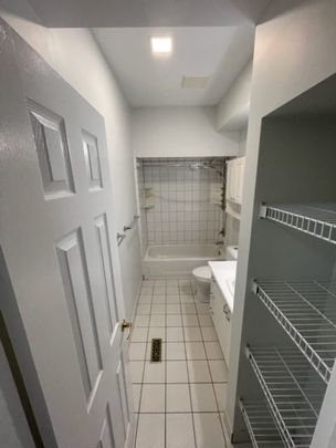 For Lease - 119 Mill Street Unit# B, Halton Hills, Ontario - Photo 1