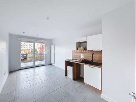 Location Appartement 2 pièces 40m² CLERMONT FERRAND 63000 - Photo 1