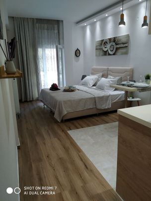 Studio/Γκαρσονιέρα για ενοικίαση - Λάρισα, - Φωτογραφία 1