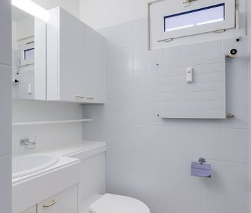 Herrlicher Ausblick in freundlichem Wohnquartier - Photo 3