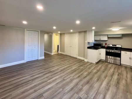 For Lease - 55 Courtice Crescent Unit# 2, Collingwood, Ontario - Photo 3