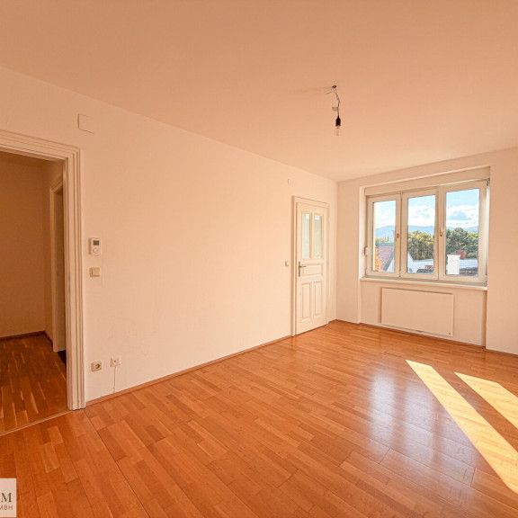2-Zimmer-Altbauwohnung zwischen Grüner Markt und Kurpark - Photo 1