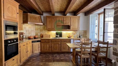 Pleasant house in the center of Aubonne village - Foto 3