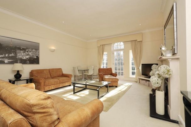 2 bedroom Flat to rent in Jesmond Park West, Jesmond, Newcastle upon Tyne, NE7 - Photo 1