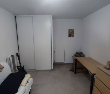 Location Appartement 2 pièces 41m² CARROS 06510 - Photo 3