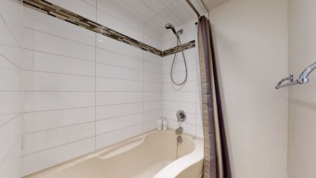 For Lease - 139 Ranee Avenue, Toronto, Ontario - Photo 4