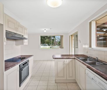 Quiet Villa Home - Photo 2