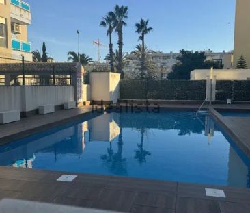 Alquiler de piso en Calle María Gil Vallejos - Photo 1