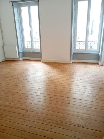 Location Appartement 4 pièces 101m² - Photo 5