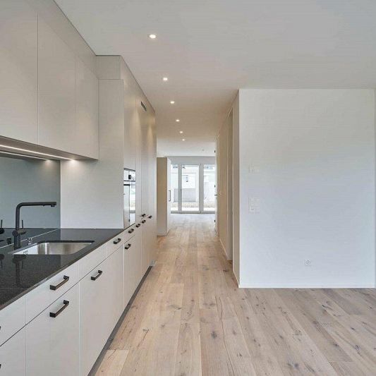 Erstvermietung im Grünen - Ihre neue Wohlfühloase mit Stil - Photo 1