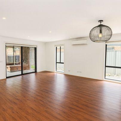Modern Family Living in a Prime Cranbourne East Location - Photo 1