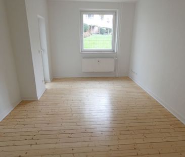 ** Modernisierte 3-Zi-Wohnung mit Loggia in beliebter Lage von Hols... - Photo 4