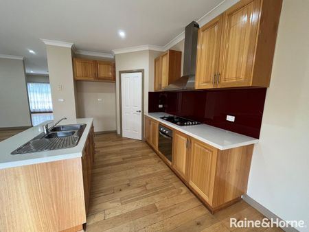 Great Central Location - Photo 3