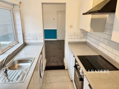 2 bedroom house to rent Gresty Terrace, Crewe, Cheshire, CW1 - Photo 4