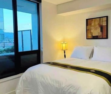 Downtown Living at Brooklyn - Photo 2