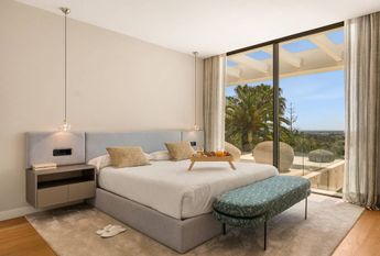 6 bedroom luxury Villa for rent in Nueva Andalucia, Spain