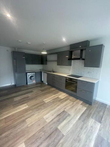 Apartment 6 94 Sunnyside Street, Belfast, BT7 3EG - Photo 2