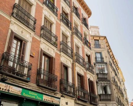 Calle de San Bernardino, Madrid, Community of Madrid 28015 - Photo 2