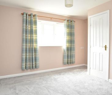 2 bedroom semi-detached house to rent - Photo 2