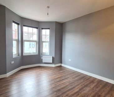 House share to rent - Photo 2