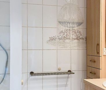 Woning te huur in Opglabbeek voor € 1.250 met 4 slaapkamers - Photo 2