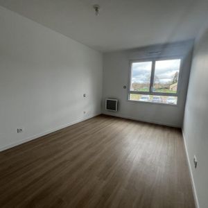 Location Appartement GEVEZE - Photo 3