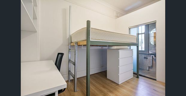 8 Arundel Street, Forest Lodge, NSW 2037 - Photo 1