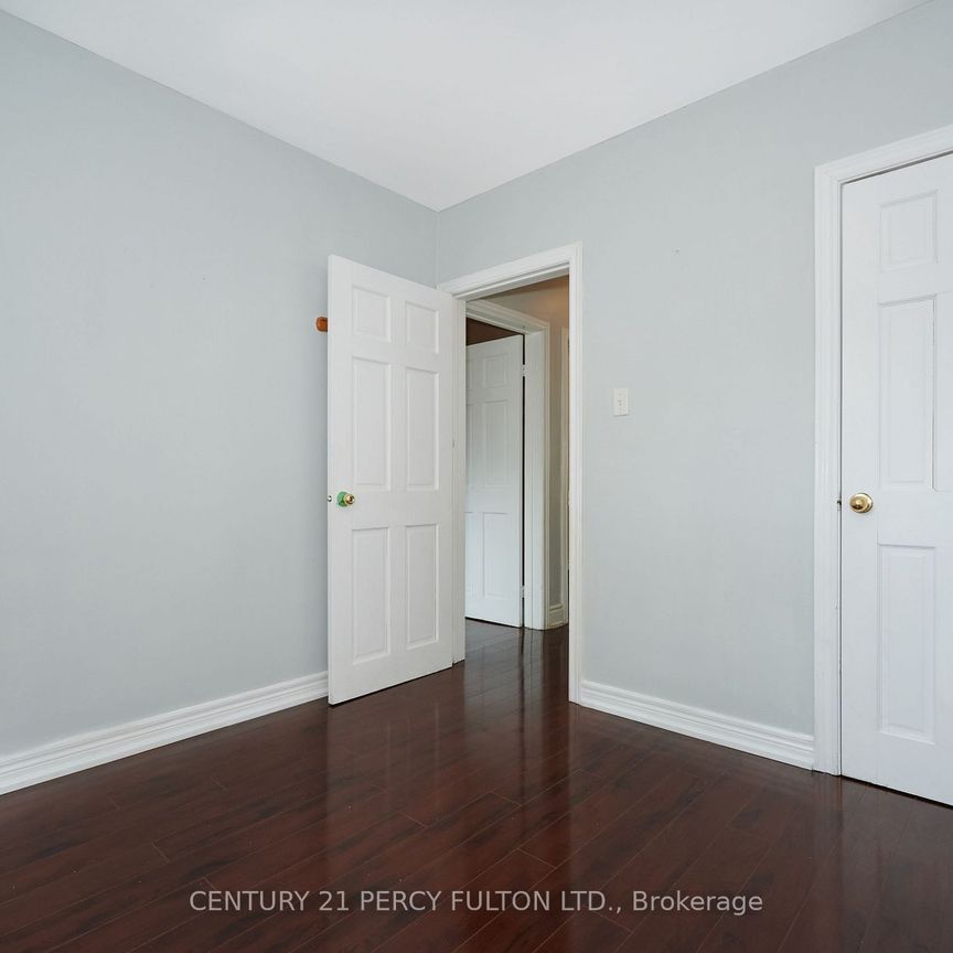 For Lease - 2961 Lawrence Avenue, Toronto, Ontario - Photo 1