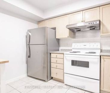 Yonge & Sheppard. Sunny, Large 3Bedrms 2 Baths & utilities incl. - Photo 2