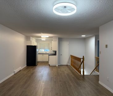 For Lease - 31 Laguna Parkway Unit# 18, Ramara, Ontario - Photo 1