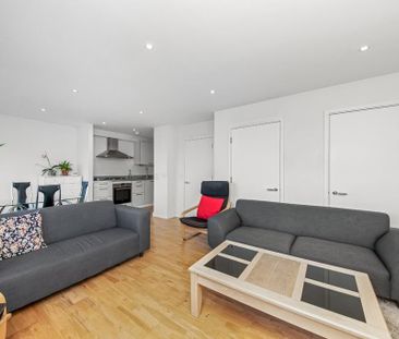 3 bedroom apartment to rent - Photo 1