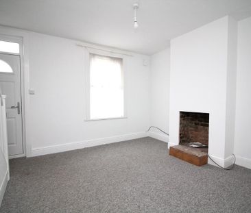 2 bedroom semi-detached house to rent - Photo 1