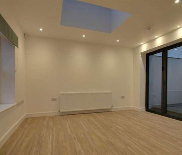 The Drive, Worthing, BN11 - Photo 1