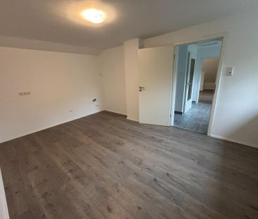 Neuer Ausbau - Erstbezug - Elberfeld Kruppstr. - 2,5 Zi. Wohnung - Foto 1