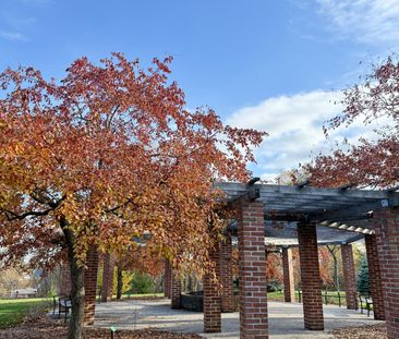 For Lease - 18 Hickory Street, Collingwood, Ontario - Photo 1