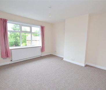 2 bedroom end of terrace house to rent - Photo 3
