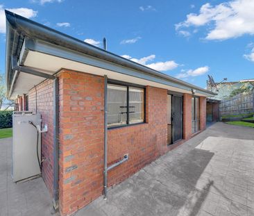 4 Redwood Close, 3048, Meadow Heights Vic - Photo 1