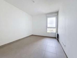 Location Appartement 2 pièces 45m² AVIGNON 84000 - Photo 4
