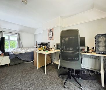 1 bedroom room to rent George Borrow Road, Norwich - Photo 2