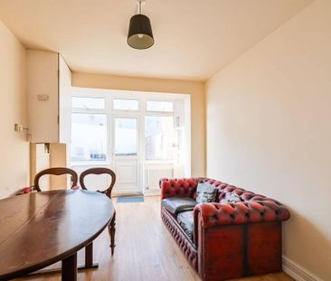 5 bedroom house to rent - Photo 2