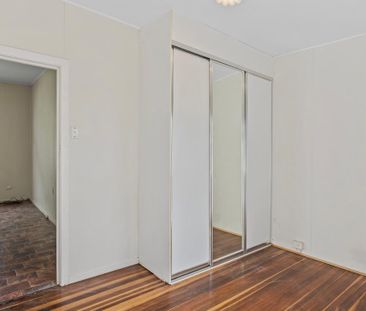 Stylish Living Meets Unbeatable Woolloongabba Convenience! - Photo 4