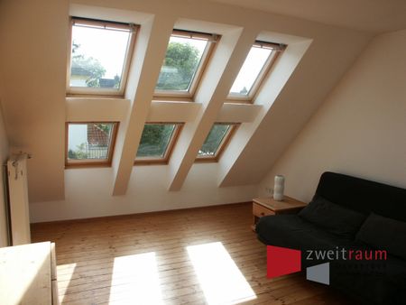 Sonnenhügel, großzügige 3-ZKB-Wohnung über 2 Etagen mit Terrasse. - Photo 2