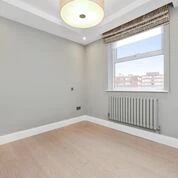 3 Bedroom Flat - Photo 5